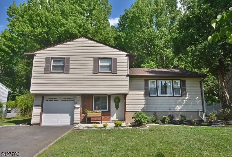 1436 Coolidge St, Plainfield, NJ 07062 - #2