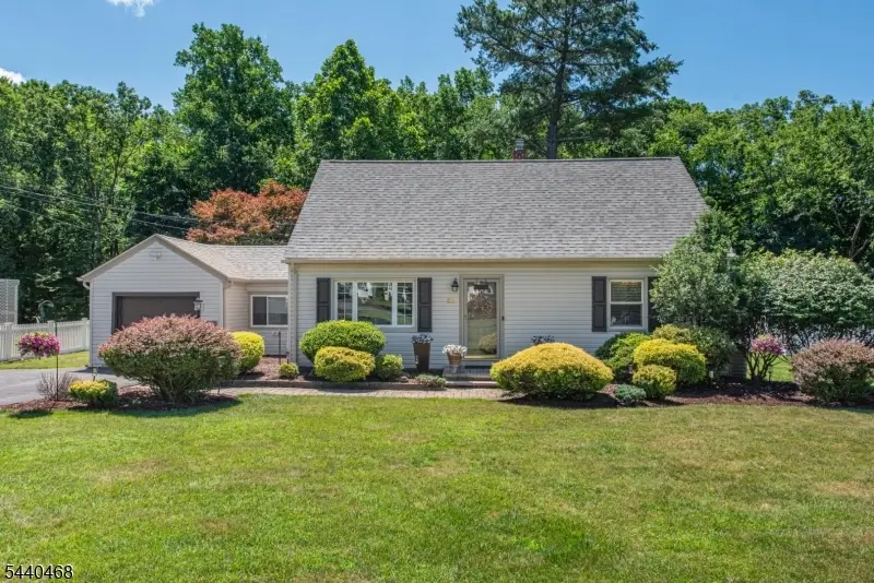 56 Village Dr, Preakness, NJ 07470 - #1