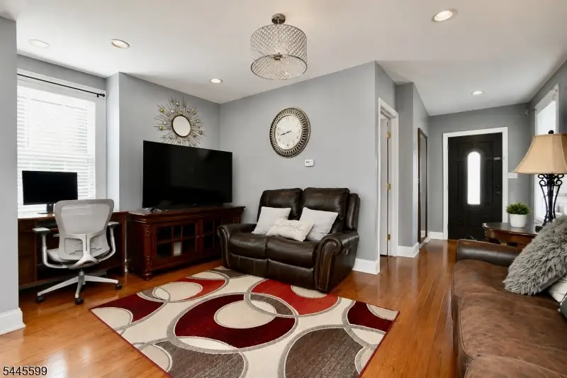 9-11 Stewart Ave, Irvington, NJ 07111 - #2