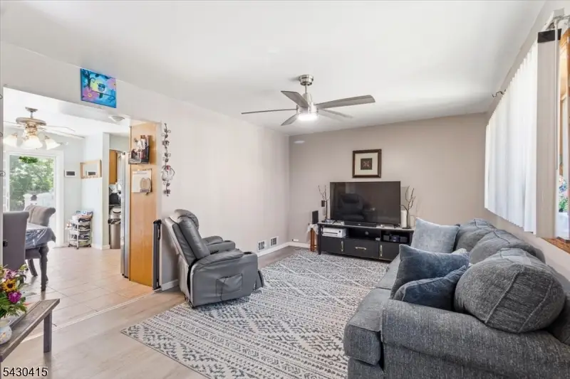 62 Front St, Paterson, NJ 07522 - #1