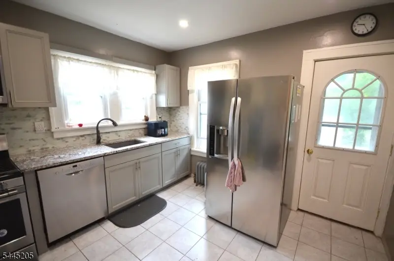 613 Ripley Pl, Westfield, NJ 07090 - #3