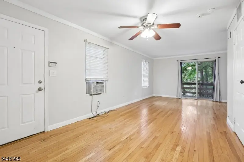 2 Cottage Pl #1, Morristown, NJ 07960 - #3