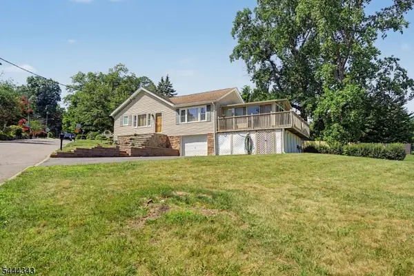 1 Clark St, Mine Hill Twp., NJ 07803