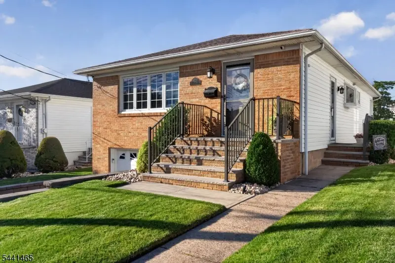 112 Lincoln Ave, North Arlington, NJ 07031 - #1