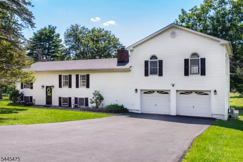 19 Little Rd, Lafayette, NJ 07848 - #1