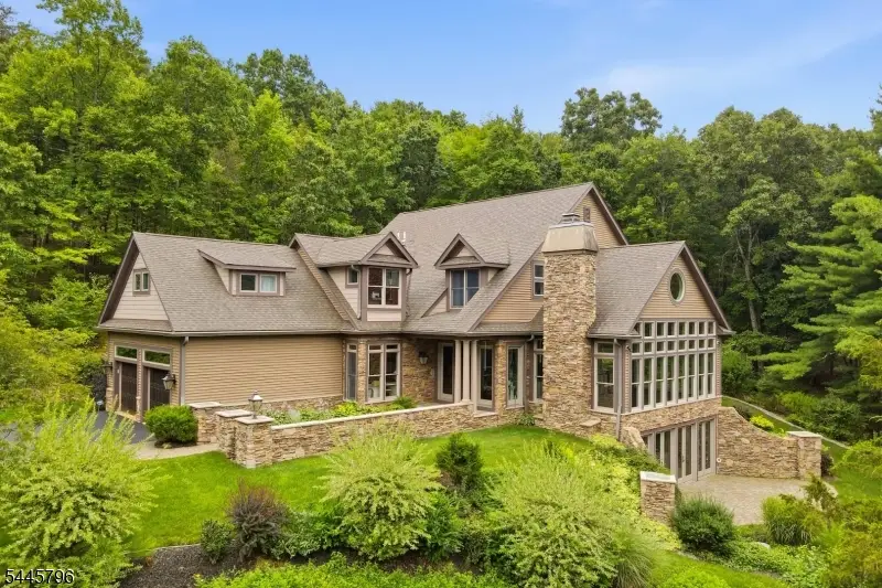 13 Old Swartswood Rd, Hampton, NJ 07860 - #2