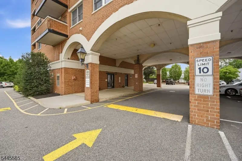 28 Iron Forge Sq #28, Pompton Lakes, NJ 07442 - #2