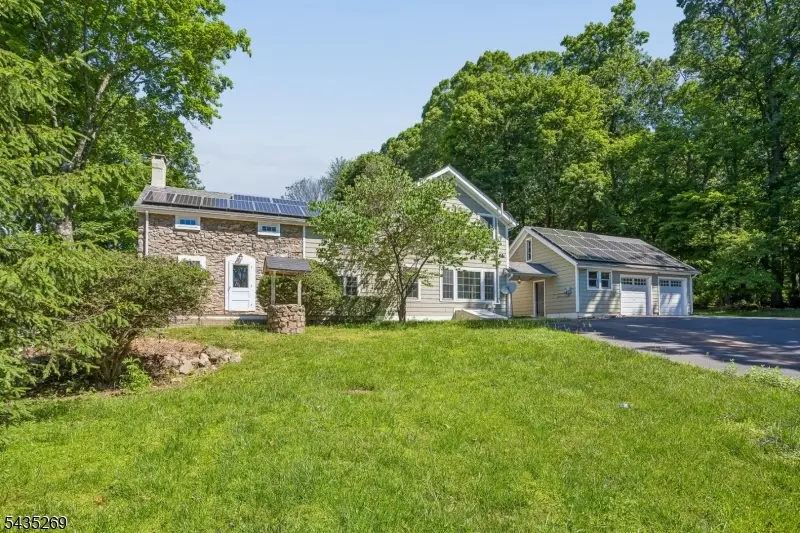 1034 Califon Cokesbury Rd, Tewksbury, NJ 08833 - #2