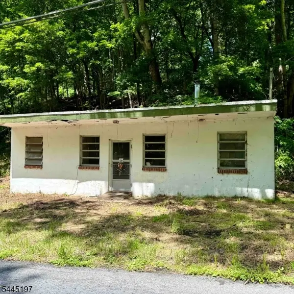58 Hollow Rd, Lebanon, NJ 08826 - #1