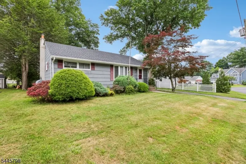 44 Rumana Rd, Wayne, NJ 07470 - #3