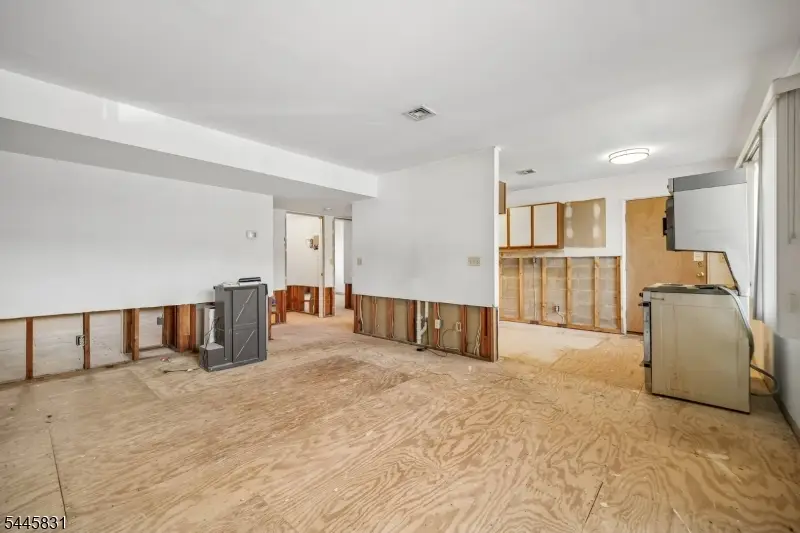245 Main St Unit 2a #2A, Millburn, NJ 07041 - #3