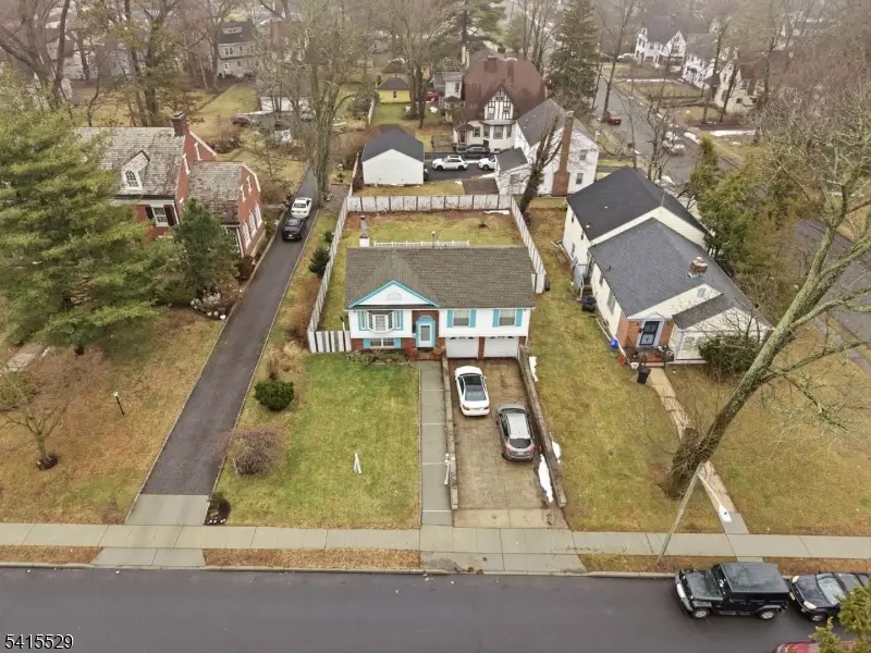 674 Berkeley Ave, Orange, NJ 07050 - #1