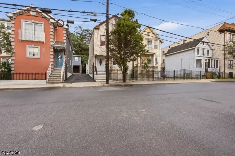65 Highland Ave, Newark, NJ 07104 - #1