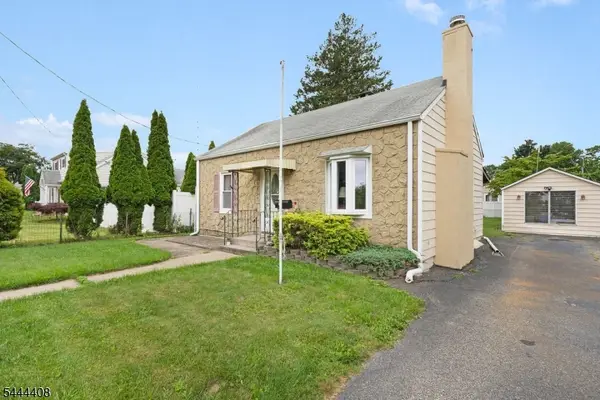 31 N Dell Ave, Roxbury Twp., NJ 07847