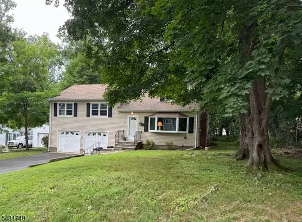 16 Trowbridge Rd, Morris Plains Boro, NJ 07950