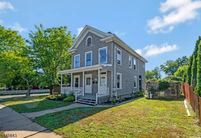 41 Elizabeth St, South Bound Brook, NJ 08880 - #2
