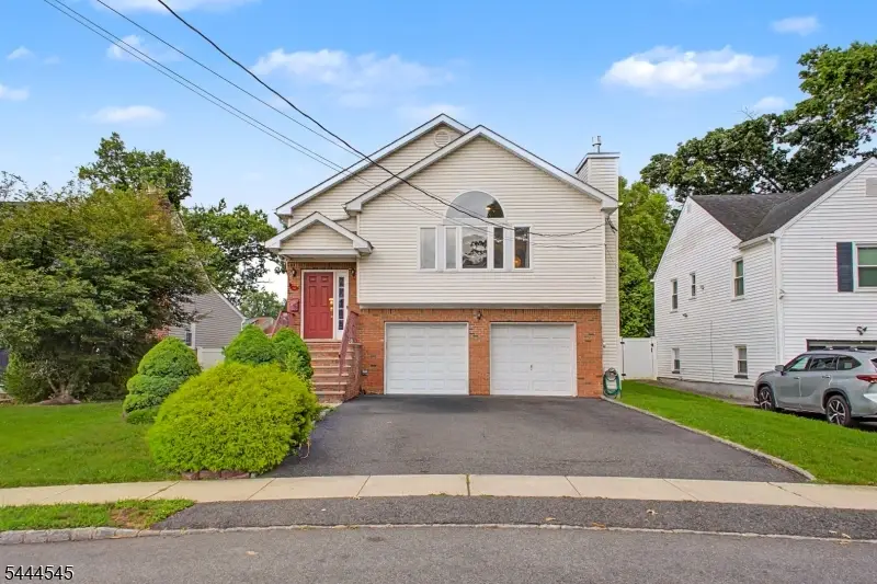 453 Huntington Rd, Union, NJ 07083 - #1