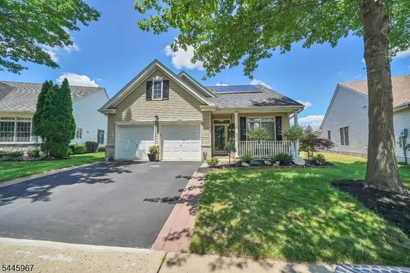 30 Benjamin St, Franklin, NJ 08873 - #1