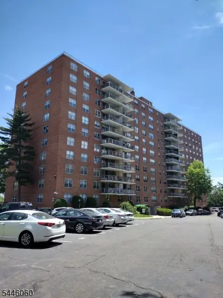 301 Beech St #7E, Hackensack City, NJ 07601