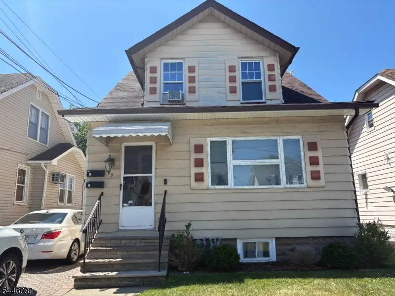 19 Civic Pl, Bloomfield, NJ 07003 - #1