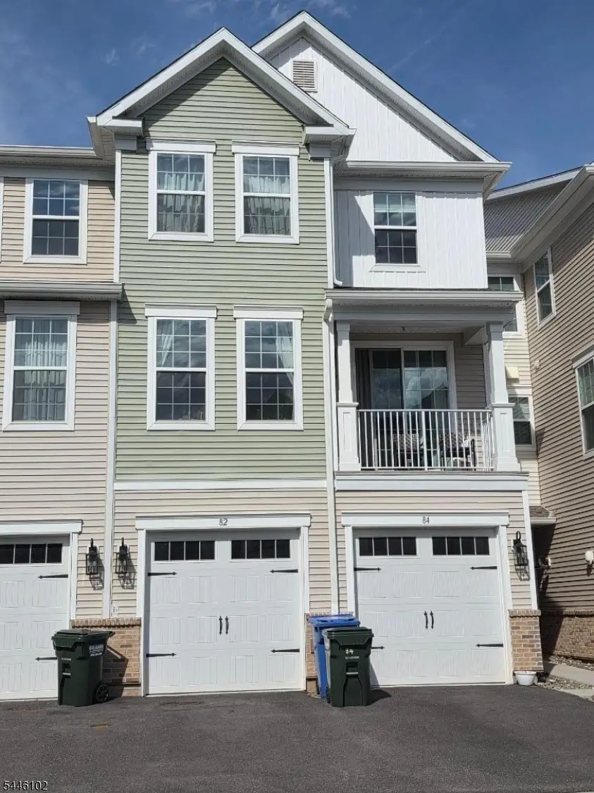 82 Depot Way, Dunellen, NJ 08812 - #3