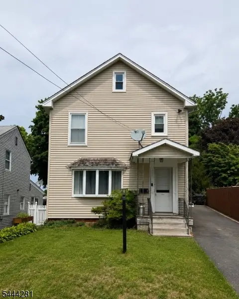 9 Chestnut St, Sussex, NJ 07461 - #1