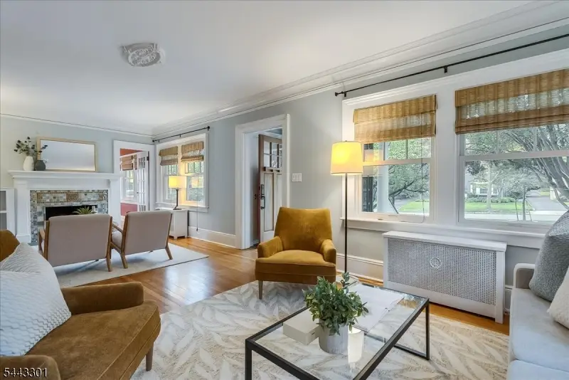 11 Windsor Pl, Upper Montclair, NJ 07043 - #3