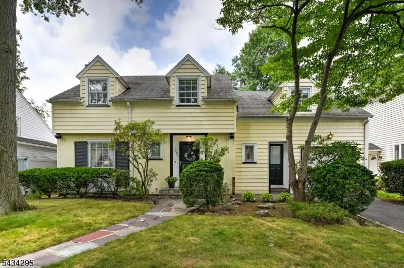 328 Plymouth Rd, Union, NJ 07083 - #1