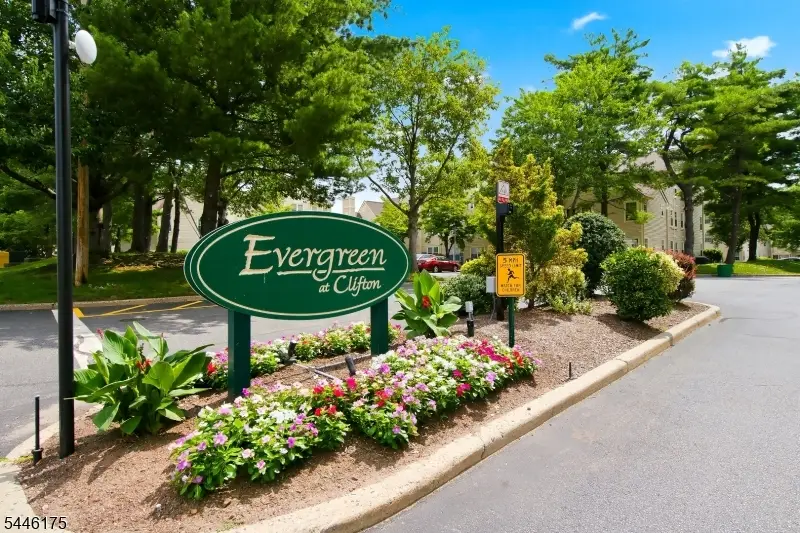29 Timber Dr #68, Clifton, NJ 07014 - #1