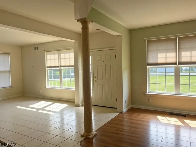 9 Buckingham Cir, Brookfield, NJ 07823 - #3