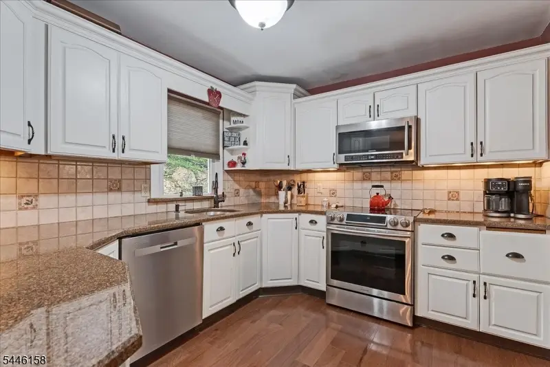 109 Valley View Trl, Lake Mohawk, NJ 07871 - #3