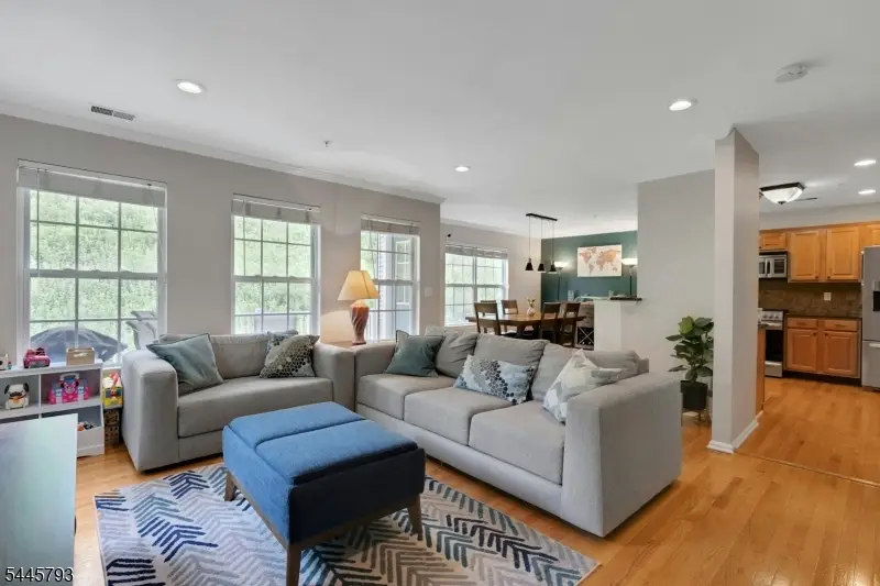 1074 Shadowlawn, Dunellen, NJ 08812 - #2