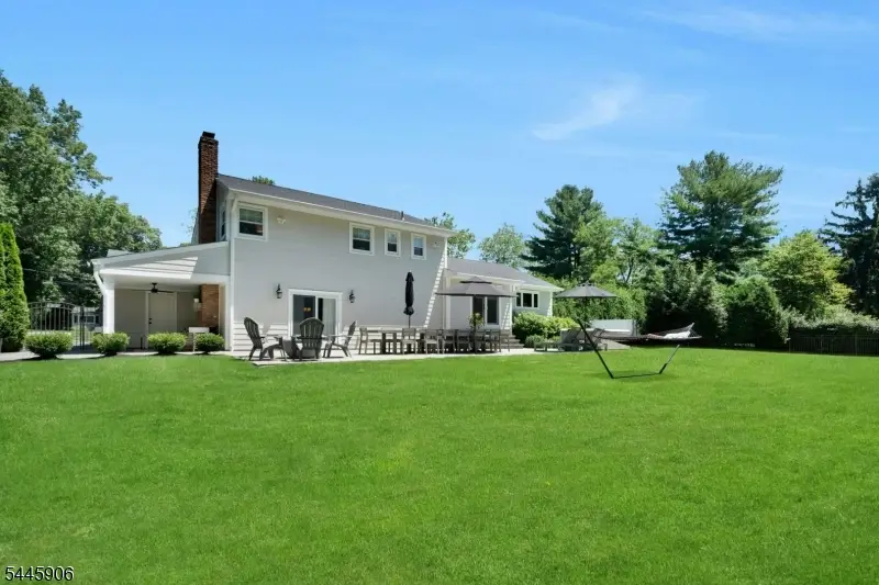 247 Oldwoods Rd, Franklin Lakes, NJ 07417 - #3