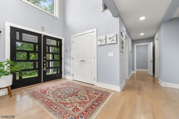 98 King George Rd, Warren Twp., NJ 07059