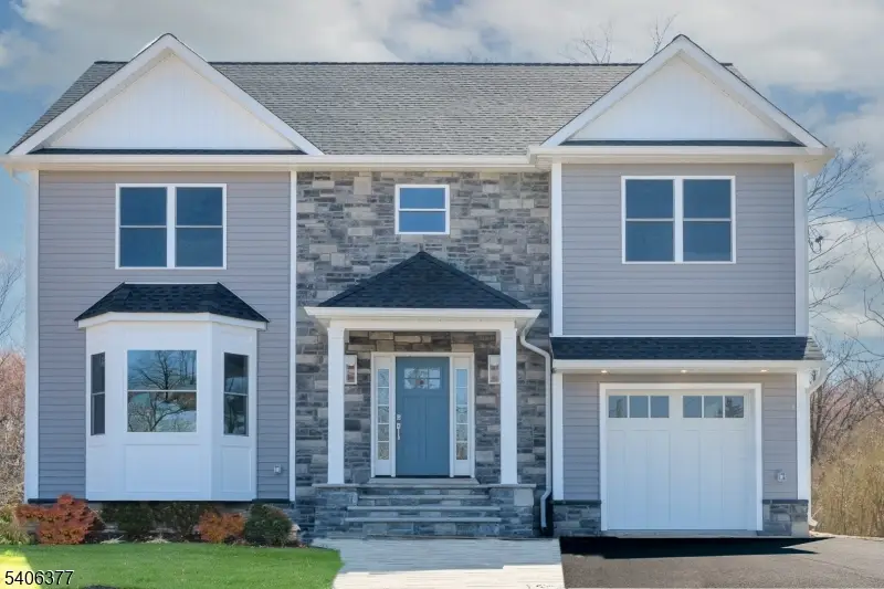 142 Passaic Ave, Roseland, NJ 07006 - #1