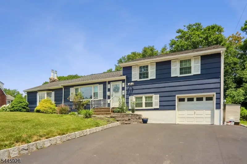 50 School Ave, East Hanover, NJ 07936 - #1