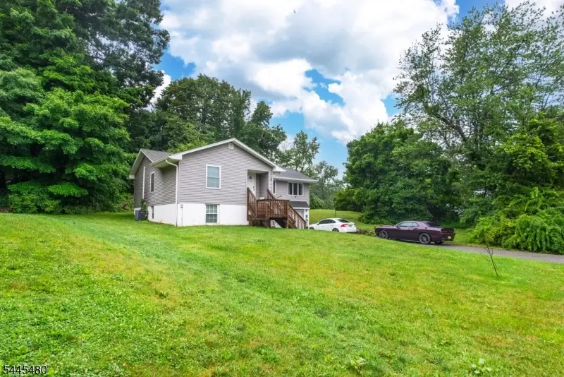 2 Glen Rd N, Vernon, NJ 07422 - #2