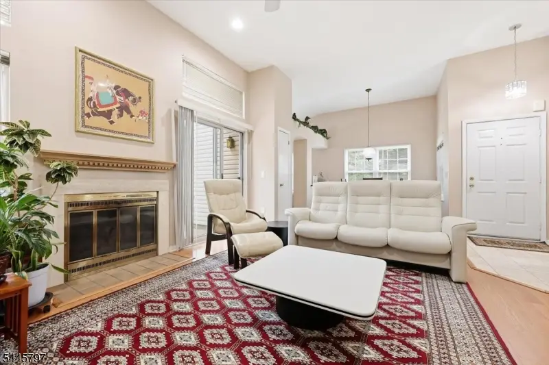 246 Long Meadow Rd, The Hills, NJ 07921 - #3