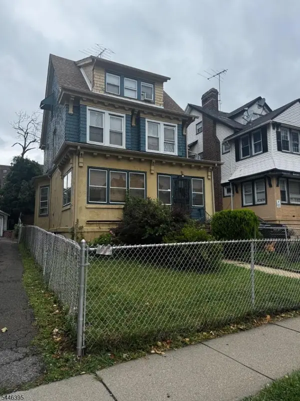 179 N Munn Ave, East Orange City, NJ 07017