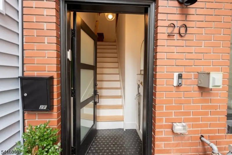 20 Westervelt Pl #2F, Jersey City, NJ 07304 - #3
