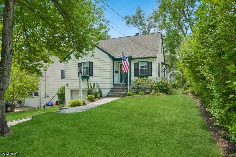 37 Knollwood Ave, Madison, NJ 07940 - #1
