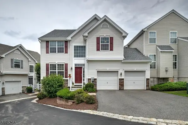 150 Sowers Dr, Mount Olive Twp., NJ 07840