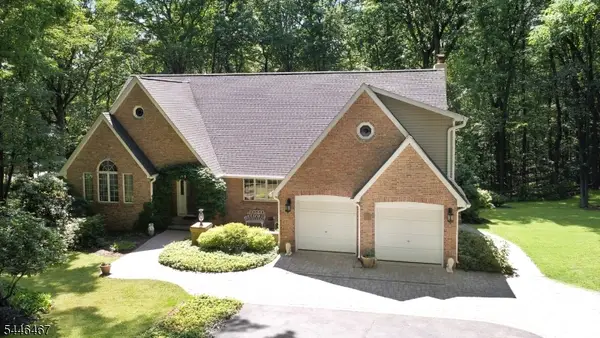 7 Janice Dr, Mount Olive Twp., NJ 07840