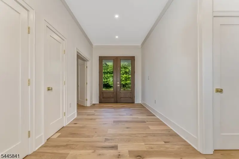 1004 Valerie Pl, Greenwich, NJ 08886 - #3