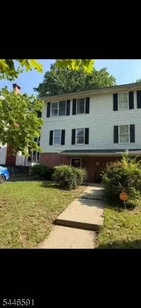 90 Chestnut St, East Orange, NJ 07018 - #1