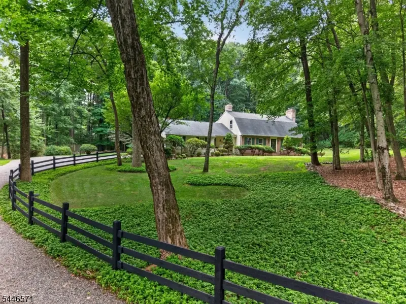 1204 Califon Cokesbury Rd, Tewksbury, NJ 07830 - #1