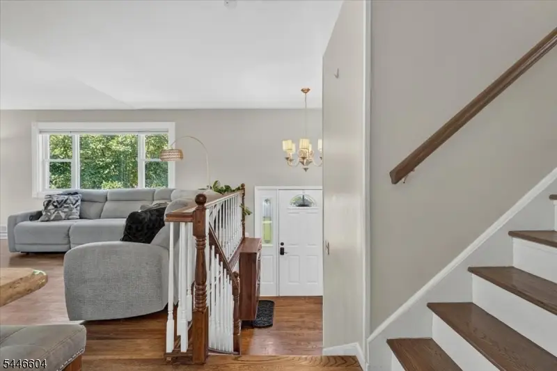 105 Summit Ct, Westfield, NJ 07090 - #3