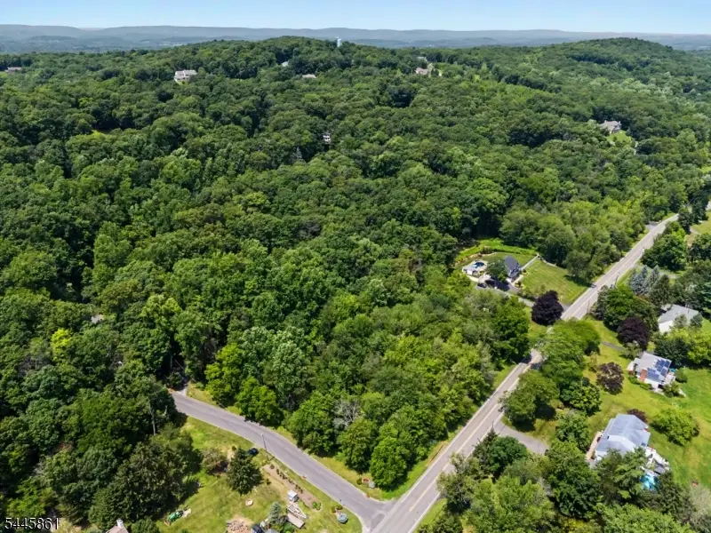 242 W Mountain Rd, Sparta, NJ 07871 - #1