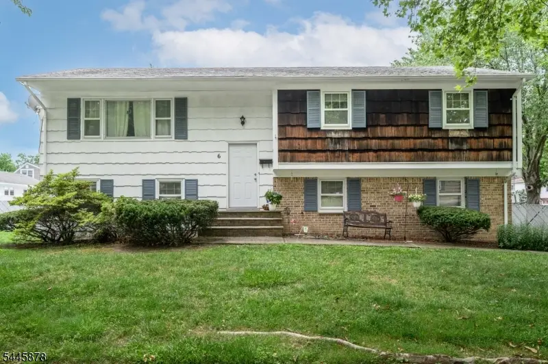 6 Ash Ln, Lake Hiawatha, NJ 07034 - #1