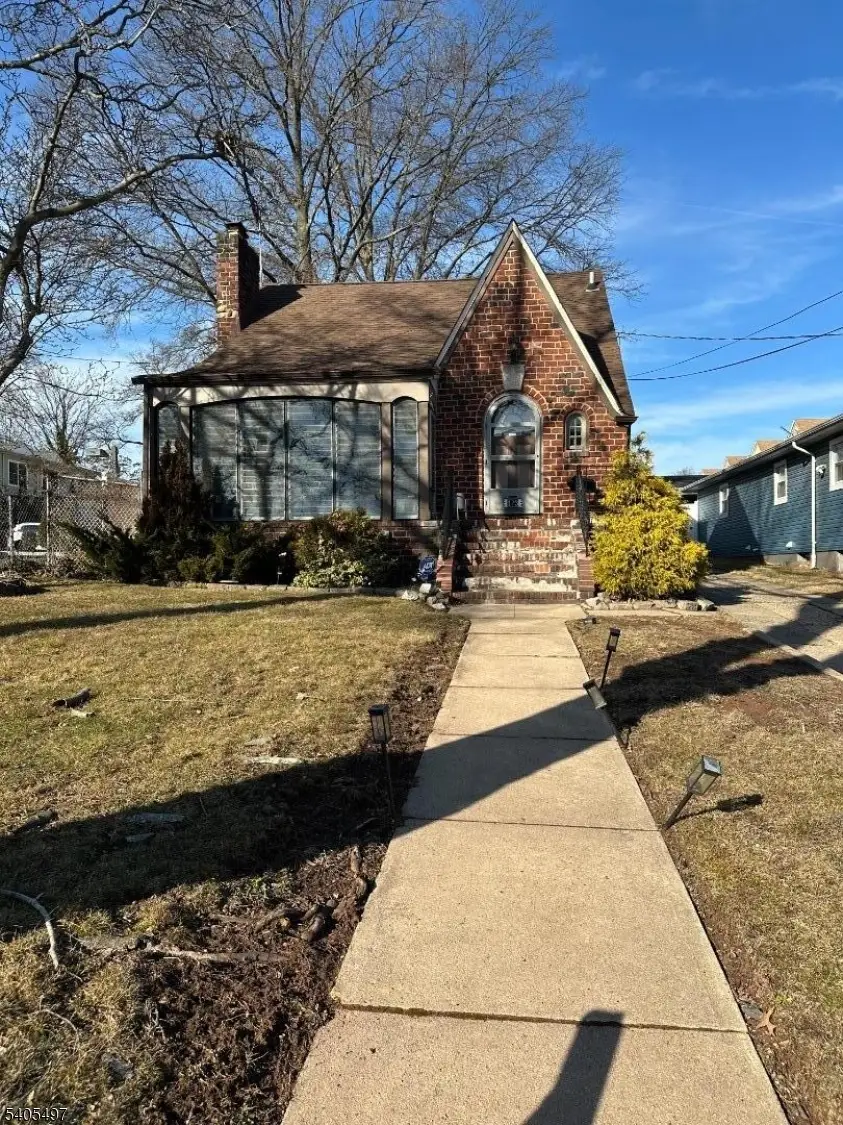 123 E 6th Ave, Roselle, NJ 07203 - #1